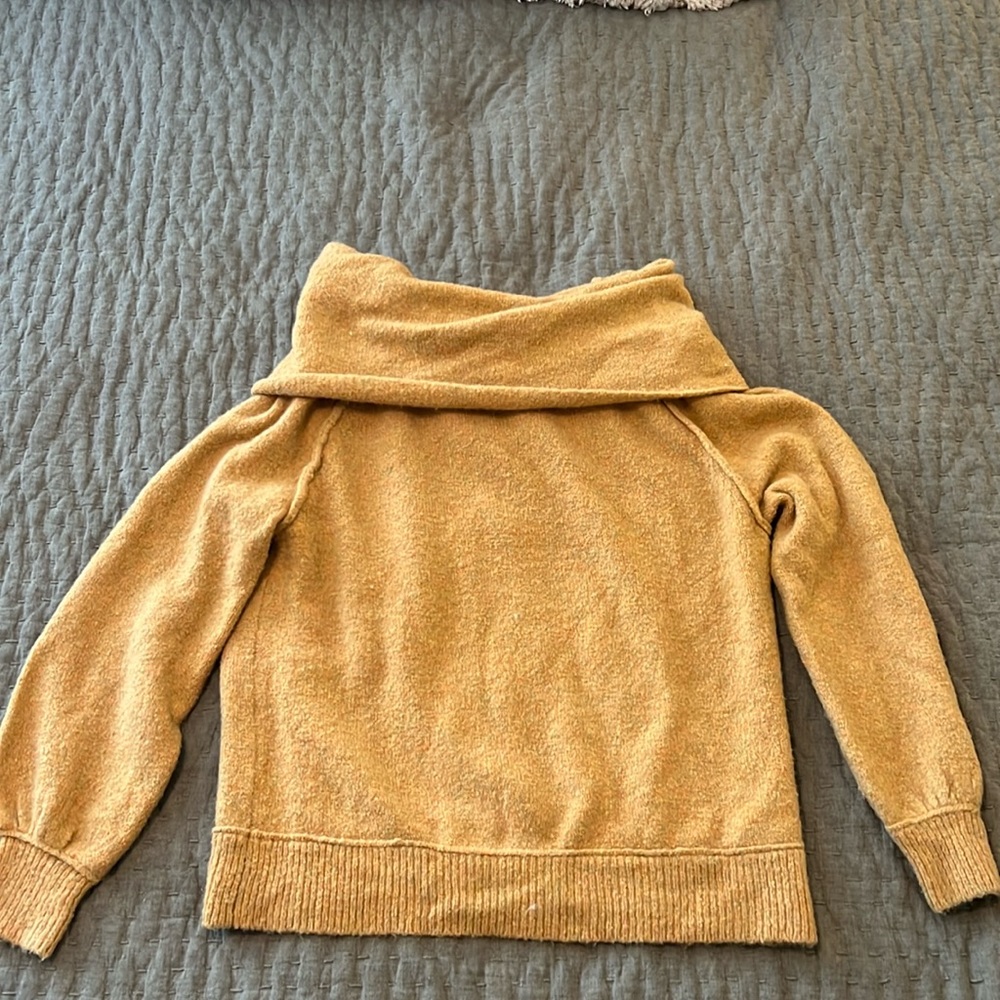 Free People Cowlneck Sweater Size XS